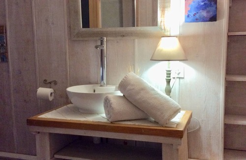 Vesseaux Apartment | Charming apartment/cottage: Le Châtaignier in Mas Ardéchois