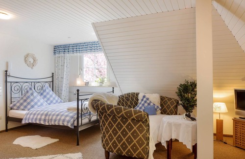 Weissenbrunn Apartment | Charming Apartment in Weißenbrunn near Forest