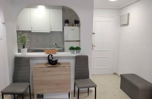 Torrevieja Apartment | Charming apartment in Playa de Los Locos and Playa de Cura