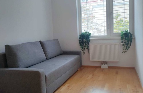 Rudolfsheim-Funfhaus Apartment | Charming apartment for 4