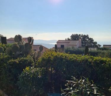 La Croix-Valmer Apartment | charming apartment - view of the Cavalaire bay