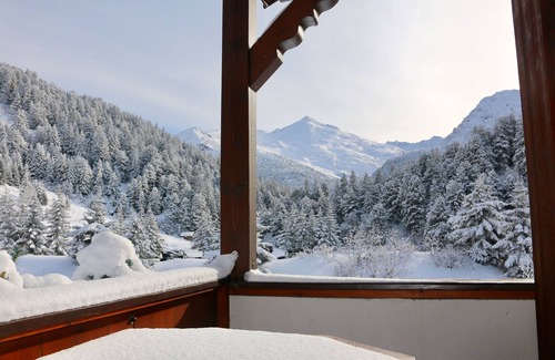 Les Allues Apartment | Charming apartment in a residential chalet in Mottaret 1850