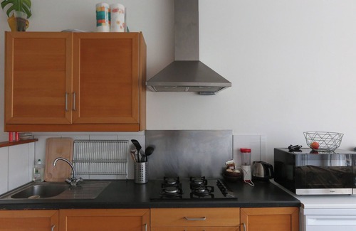 Combat Apartment | Charming apartment in Buttes Chaumont