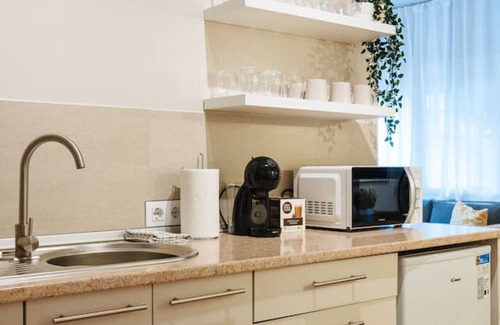 Triana Apartment | Charming Apartment in the Heart of Triana, Seville