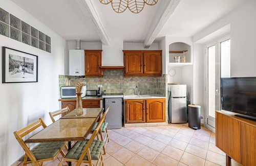 Le Suquet Apartment | Charming apartment in the heart of Le Suquet.