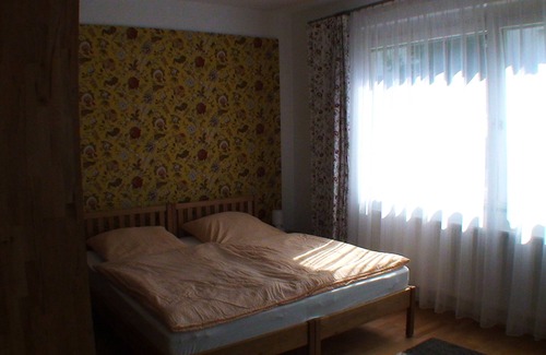 Leimen Apartment | Charming apartment. Kitchen, bath, 45m², 2km from Heidelberg.