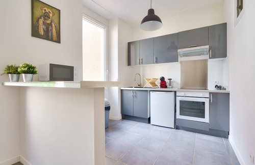 7th Arrondissement Apartment | Charming apartment located 10 min from the seaside