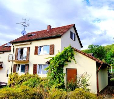 Sindelfingen Apartment | Charming Apartment near Nature and Mercedes