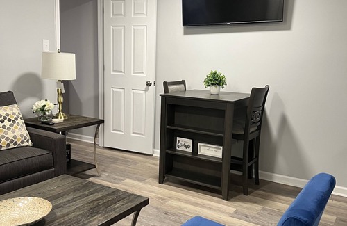 Richmond Apartment | Charming Apartment near Byrd Park