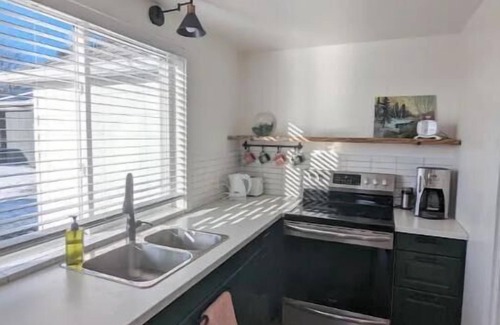 Mono Apartment | Charming apartment on a beautiful equestrian farm.