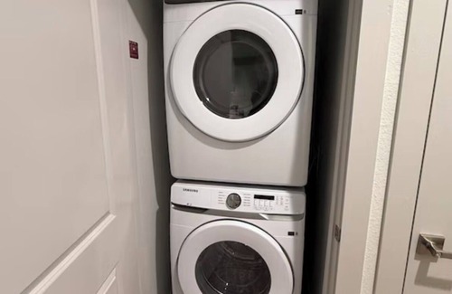 Pflugerville Apartment | Charming apartment with lake view.