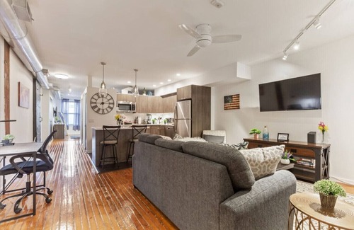 Old City Apartment | Charming Apartment in Historic Old City