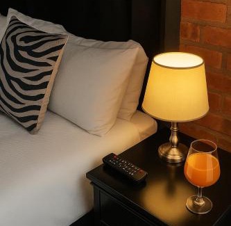 Downtown Johannesburg Apartment | Charming apartment With Private Balcony