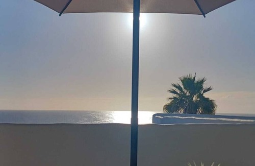Galdar Apartment | Charming apartment with spectacular oceanfront views.