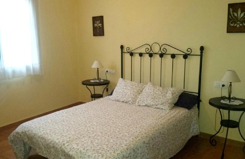 Jabuguillo Apartment | Charming apartment with mountain view in Jabuguillo, 70 m²