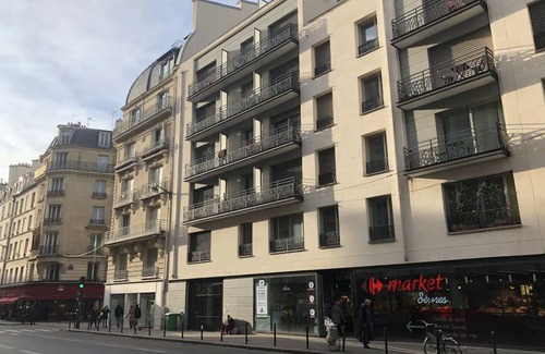 Quartier de l'Ecole-Militaire Apartment | Charming Appartment in the Heart of Paris