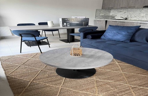 Suresnes Apartment | Charming Appt - 3BDR/8P - Near Paris & La Défense