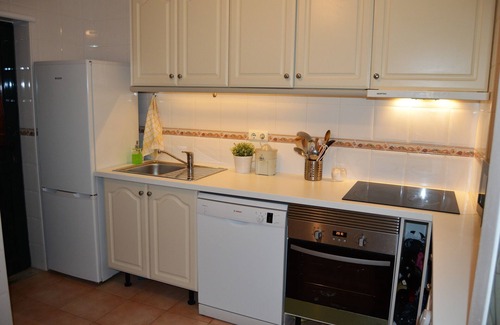 Meia Praia Apartment | Charming Apt w/roof terrace and stunning views. 2 min walk to Beach/restaurants