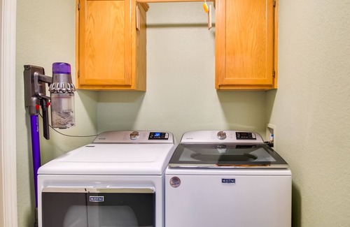 Fayetteville House | Charming Arkansas Retreat w/Deck, Near Downtown!