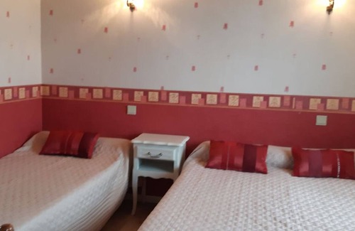 Tamnies Bed & Breakfast | Charming B&B in the Périgord Noir in the heart of a former priory(4)