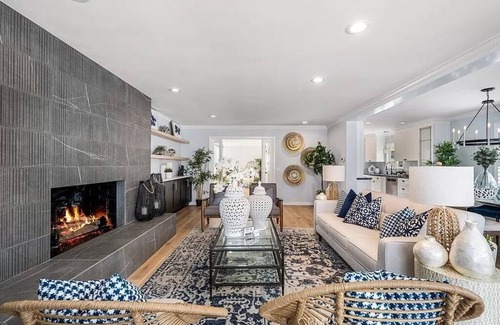 Balboa Island House | Charming Balboa Island Retreat