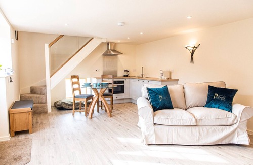 Preston House | Charming Barn conversion in the Kent Countryside