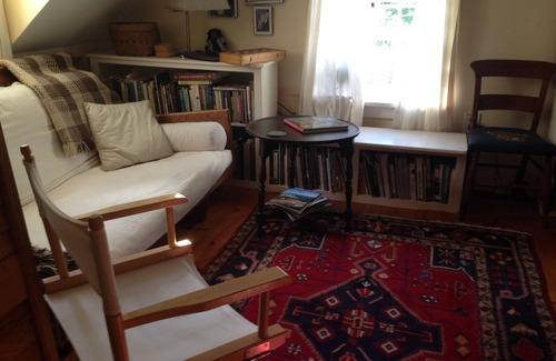 Surry House | Charming barn in lovely Surry with AC, WiFi