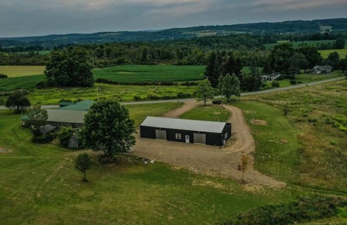 Jamestown House | Charming Barndominium in Jamestown, NY