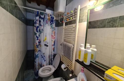 Chiesina Uzzanese Apartment | Charming base in Tuscany