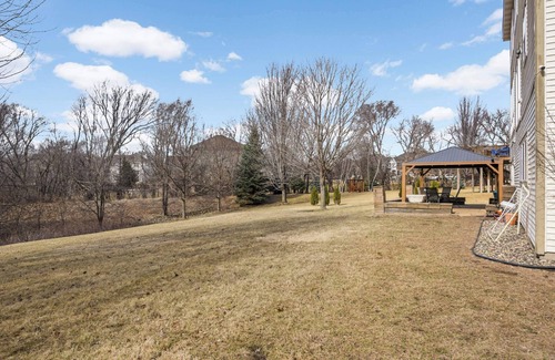 Cottage Grove House | Charming basement-level 3-bedroom house with backyard view and gazebo
