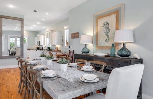 Cape San Blas House | Charming bayside home in a gated community with beach gear, pools, and a hot tub—your perfect coastal getaway!