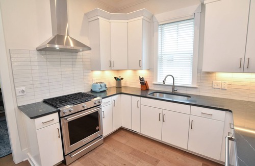 Cape Charles House | Charming Bayside Retreat – Walk to Beach & Life Center Pools!