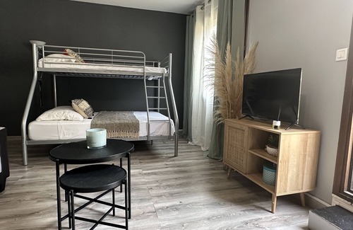 Pietranera Apartment | Charming beach apartment 200 m from parking and all amenities