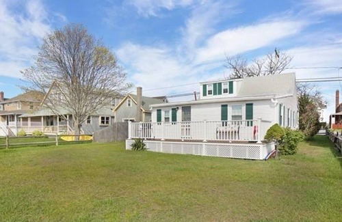 Green Harbor-Cedar Crest House | Charming Beach Cottage in Green Harbor-Just Steps to the Beach!