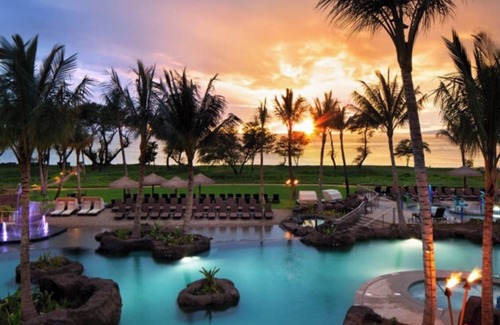 Kaanapali Hotel | Charming beach resort 1-bedroom in Ka'anapali/Lahaina with on-site fitness room