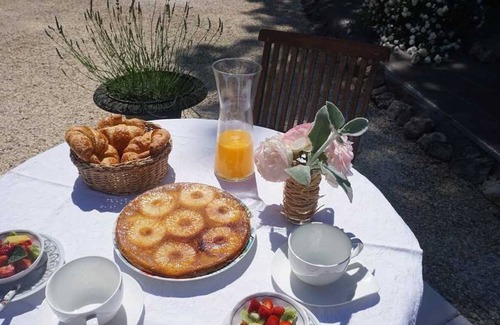 Pressignac-Vicq House | charming bed and breakfast in Perigord / Dordogne