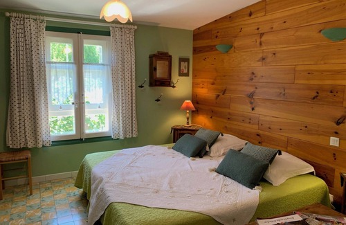 Venasque Bed & Breakfast | Charming bed and breakfast in the heart of Provence in Venasque