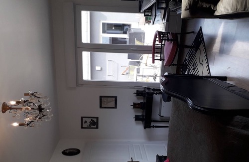 Morcourt House | Charming bedroom and its bathroom