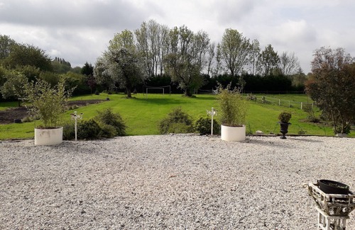 Morcourt House | Charming bedroom and its bathroom