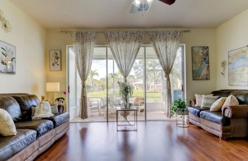 Wesley Chapel House | Charming Bedroom in the Heart of Wesley Chapel