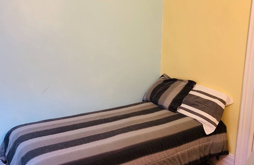 Bushwick Apartment | Charming Bedstuy Brownstone