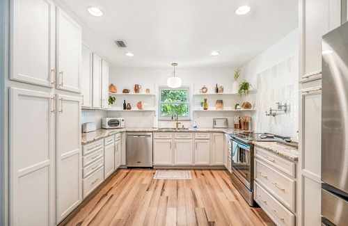 Clermont House | Charming Bohemian style home near Downtown Clermont!
