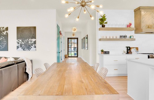 Kingston House | Charming Boho Barndo @ Soldier Creek off Texoma