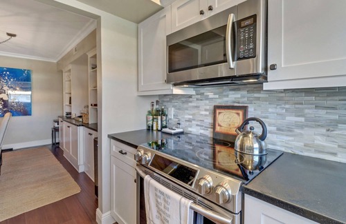 Moorings Condo | Charming Bordeaux Club Condo-panoramic Gulf views in The Moorings, Naples