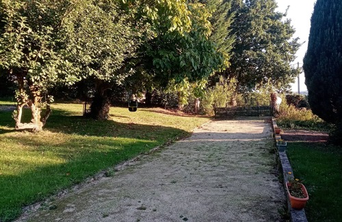 Bourbriac House | Charming Breton farmhouse. Hiking, beach 30 minutes away. Ideal for families.