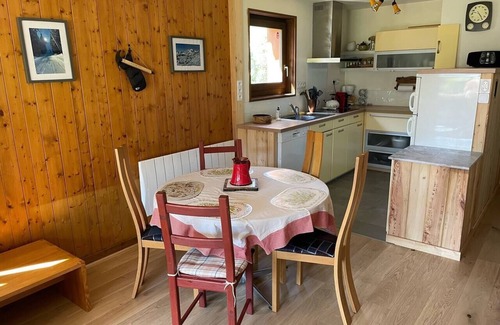 Praz-sur-Arly Condo | Charming Bright Spacious Village Walk to lift Hike