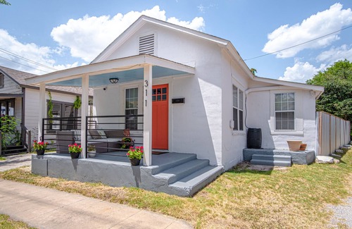 Downtown San Antonio House | Charming & Bright Southtown Bungalow