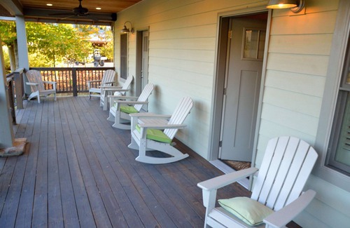 Springville House | Charming Bungalow North + Fishing & Trails