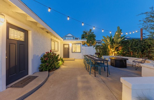 Carlsbad House | Charming Bungalow - Walk to Beach - Pet Friendly