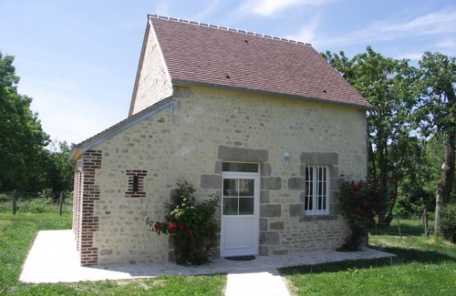 Coulonges-sur-Sarthe Cottage | Charming cottage with garden & EV charging - 6 bedrooms, Normandy-Maine Park